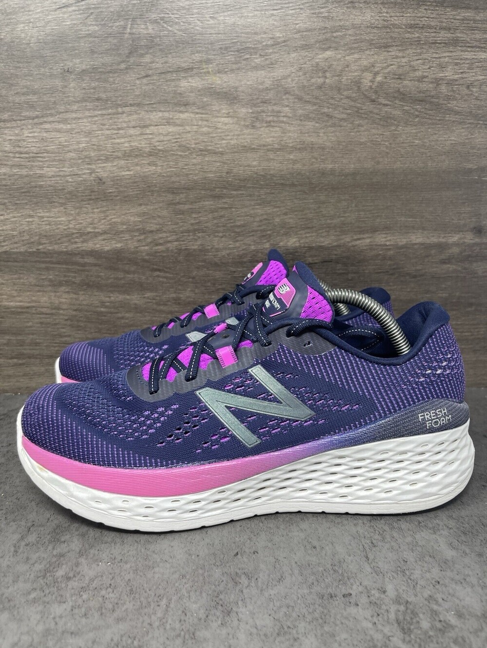 New Balance Fresh Foam More V1 Womens Size 10.5 Navy Pink Running Shoes